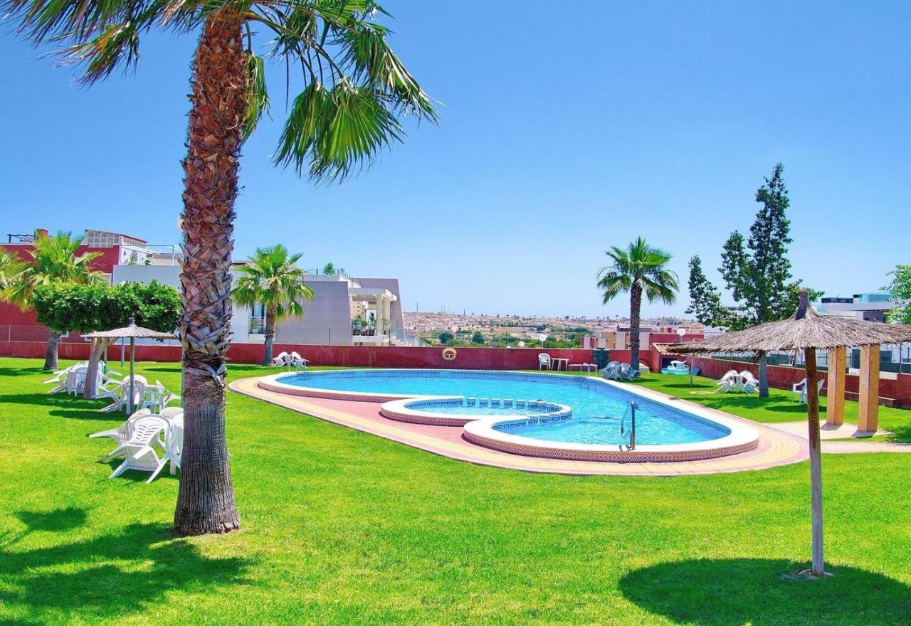 Apartment With Large Roof Solarium Dehesa de Campoamor  エクステリア 写真